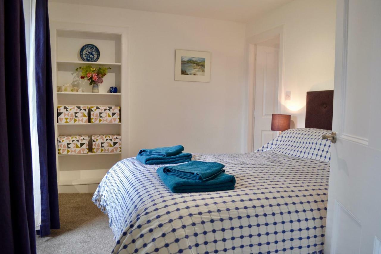 Caliburn Villa Alyth Екстериор снимка